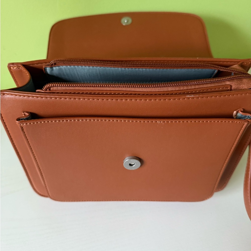 Pixie Mood Brown Honey Crossbody Bag - Picture 7 of 10